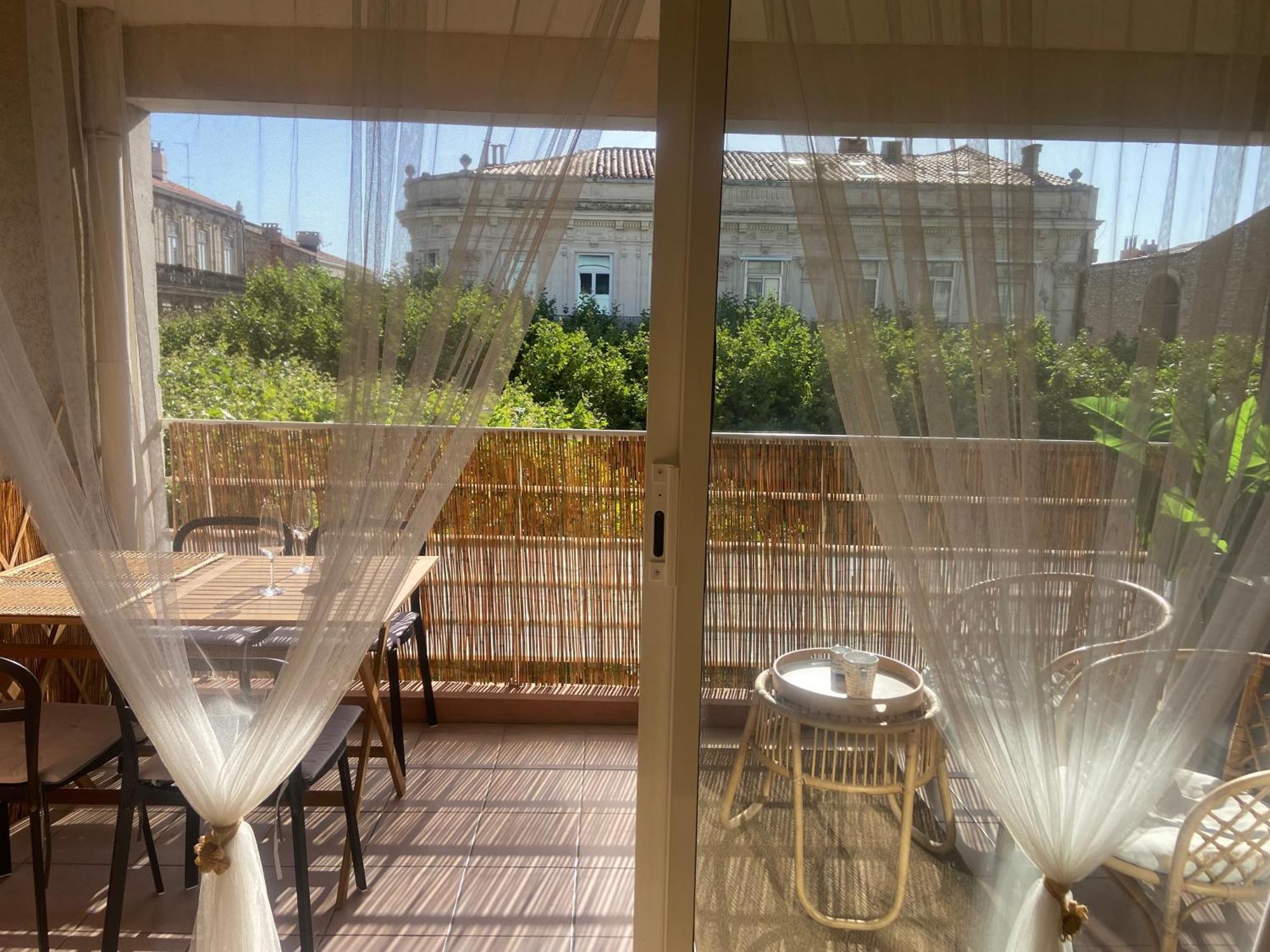 Charmant Appartement Central Terrasse Proche Gare Sete Bagian luar foto